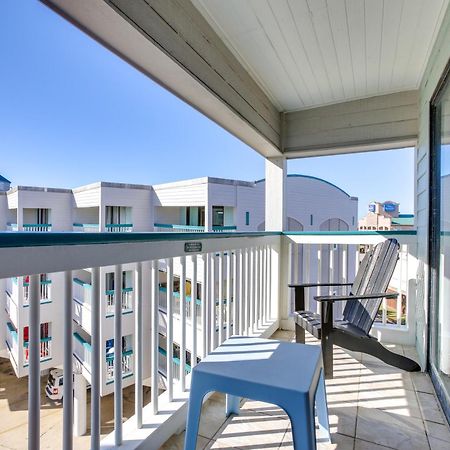Galveston Retreat With Balcony And Gulf Views!アパートメント エクステリア 写真